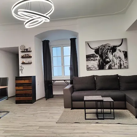 Wachau An Der Historischen Stadtmauer