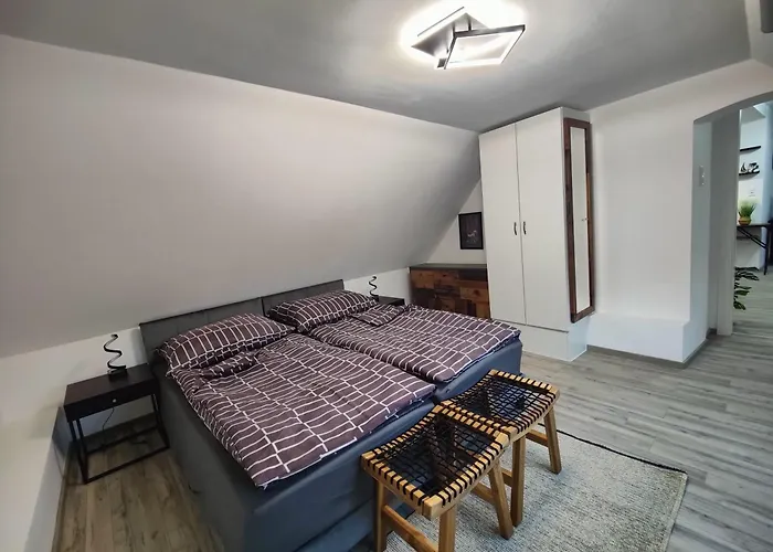 Wachau An Der Historischen Stadtmauer