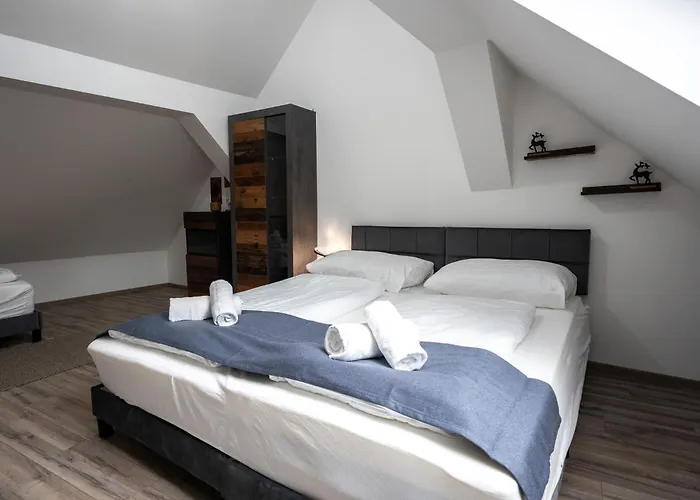 Wachau An Der Historischen Stadtmauer *