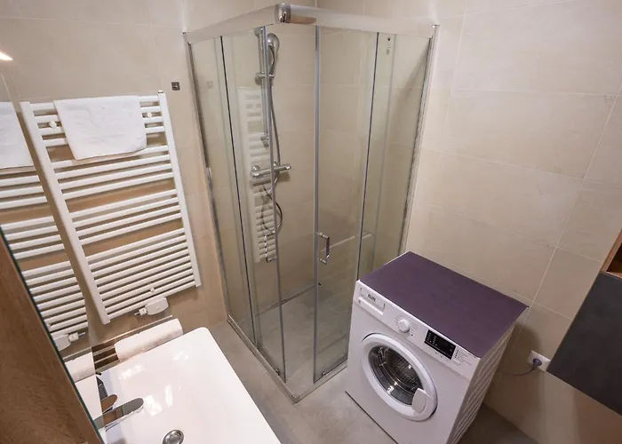 Wachau An Der Historischen Stadtmauer